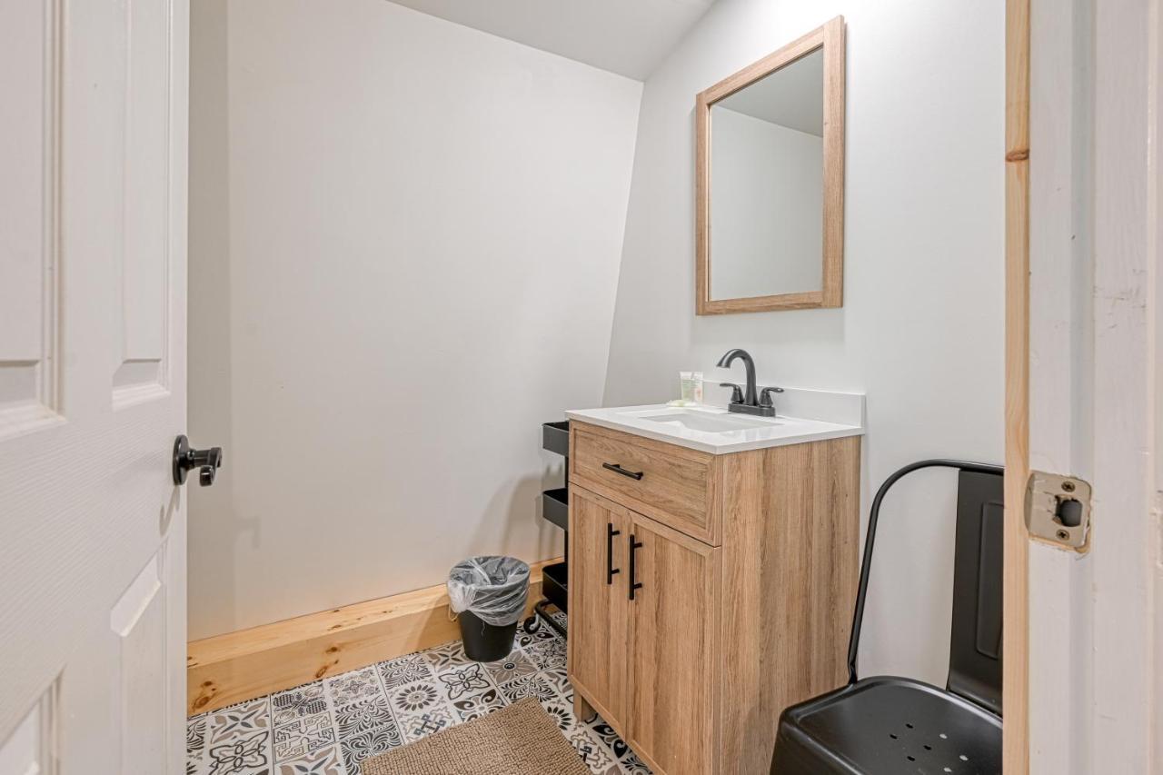 Woodsy Way Cabin オークランド エクステリア 写真